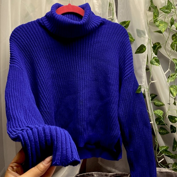 Knitted Turtleneck Sweater - Picture 1 of 1